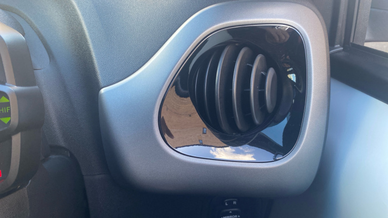 Toyota Aygo 1.0 VVT-i X-Trend TSS 5dr x-shift Petrol Hatchback